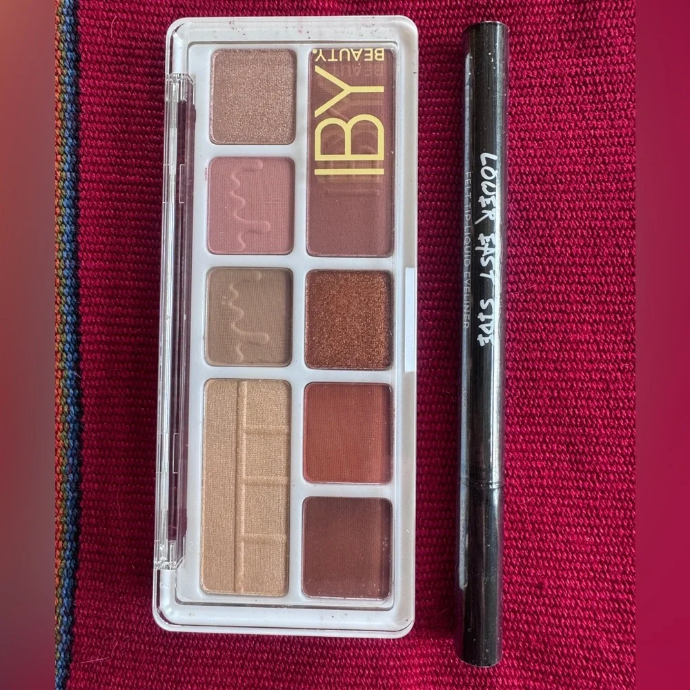 Ipsy x2 Black Felt Tip Liquid Eyeliner and Eyeshadow Palette